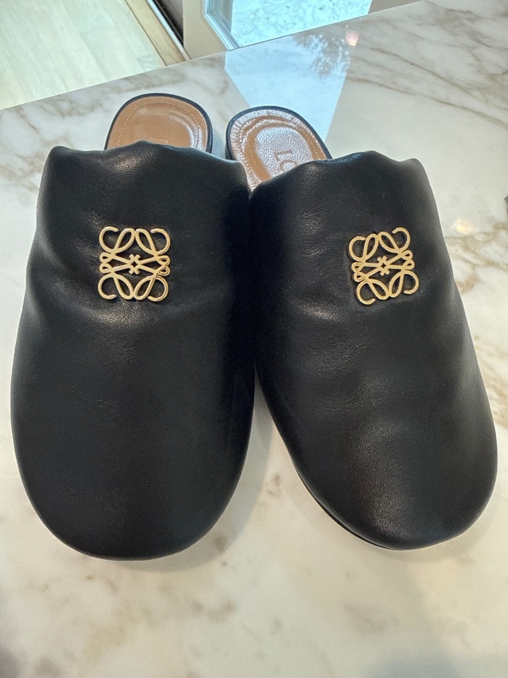 Loewe black leather slide slip on shoe womens size 6